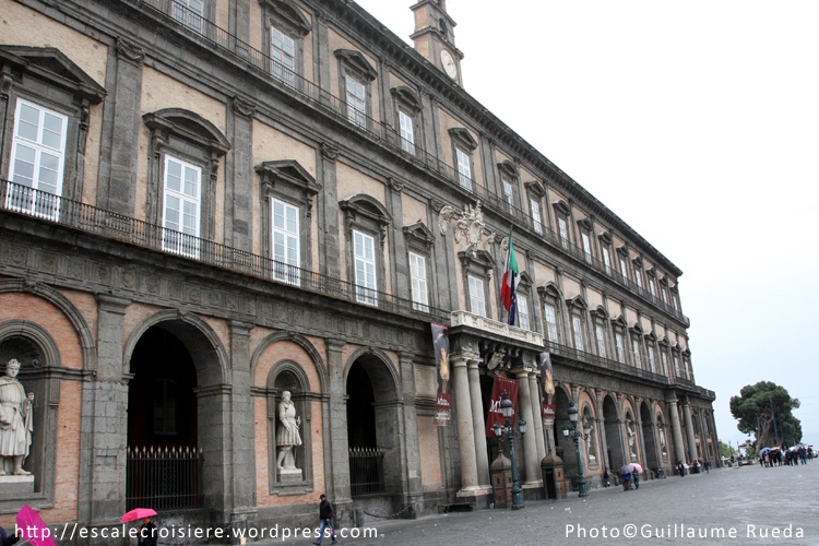 Palazzo real - Naples