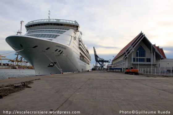 Gare maritime de Laem Chabang 4 mai 2012