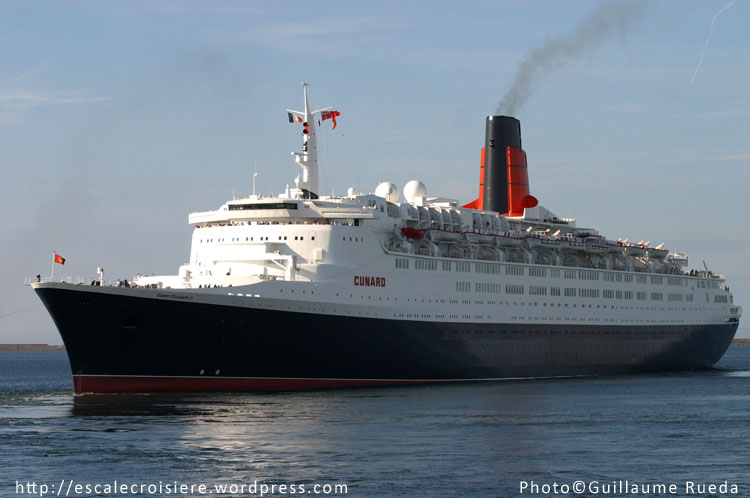 Queen Elizabeth 2 Cherbourg