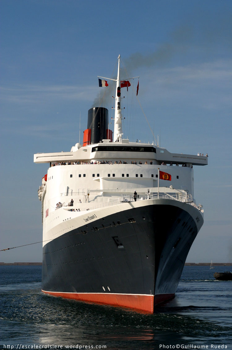 Queen Elizabeth 2 Cherbourg