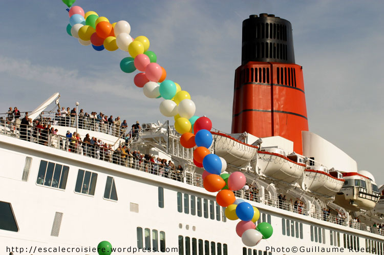 Queen Elizabeth 2 Cherbourg