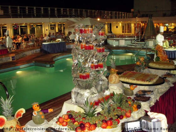 Buffet nocturne Costa Victoria
