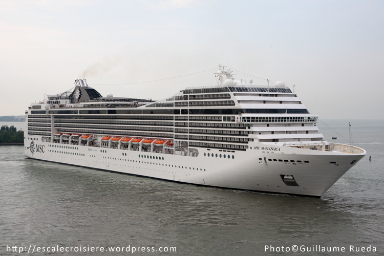 MSC Magnifica