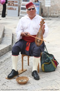 Costume et instrument traditionnel Croate
