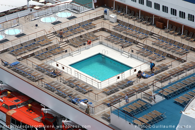 Costa Romantica - Piscine arrière