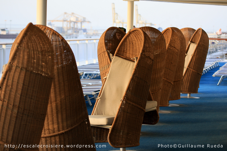 Costa Romantica - Pont