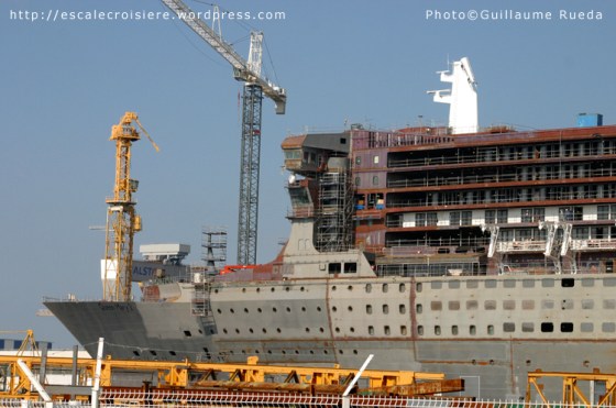 Queen Mary 2 - Construction