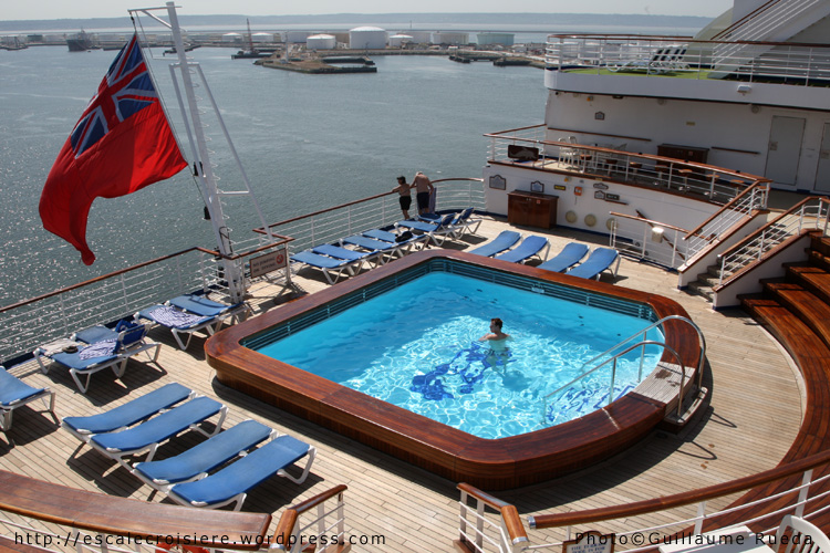 Crown Princess - Piscine Terrace pool