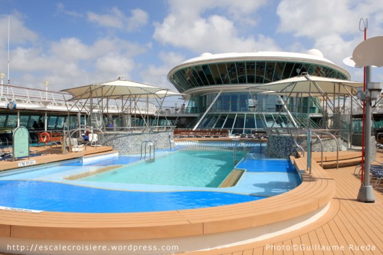 Vision of the Seas - Piscine