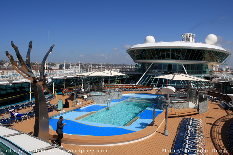 Piscine extérieure - Vision of the Seas