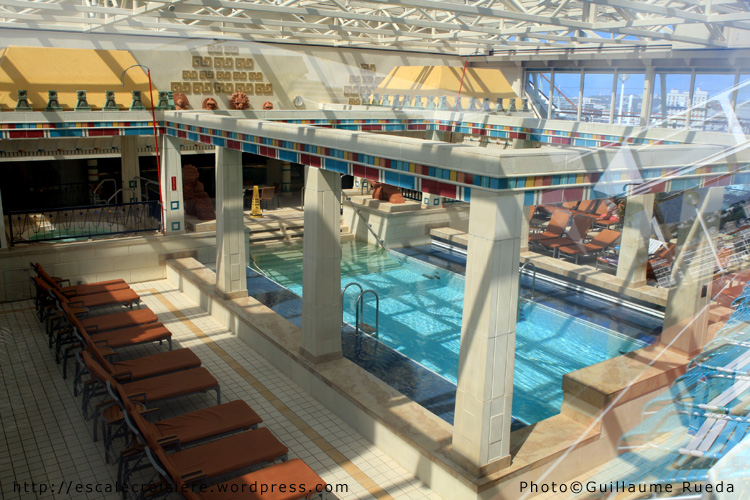 Piscine Intérieure - Vision of the Seas