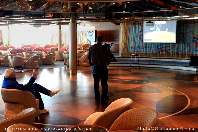 Some Enchanted Evening Lounge - Vision of the Seas - Wii