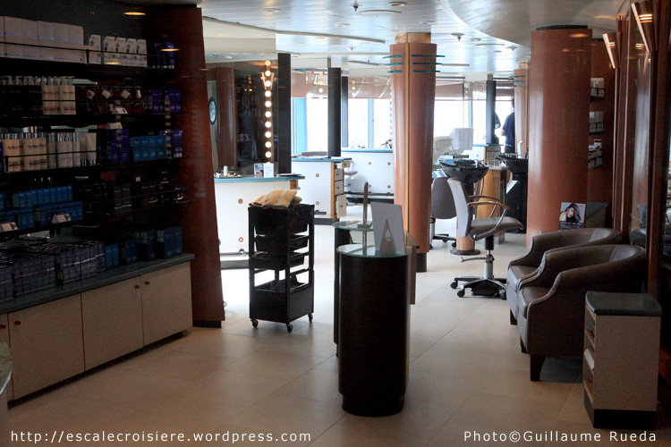 Salon de coiffure - Celebrity Infinity