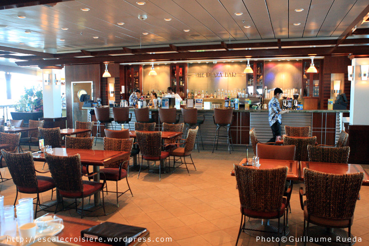 Liberty of the Seas - The Plaza Bar
