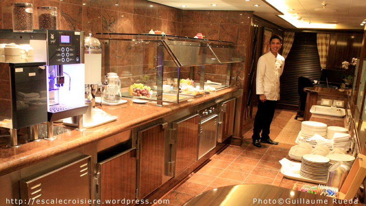Royal Princess - Concierge Lounge