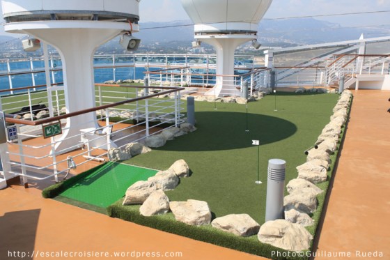 Royal Princess - Mini golf