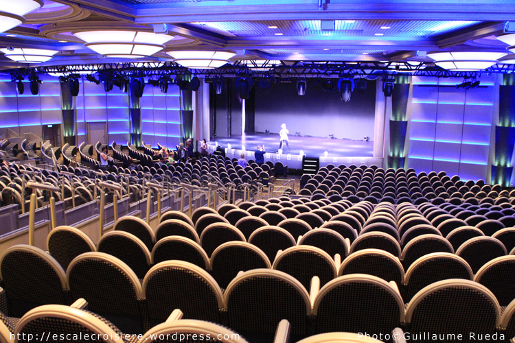 Royal Princess - Theatre