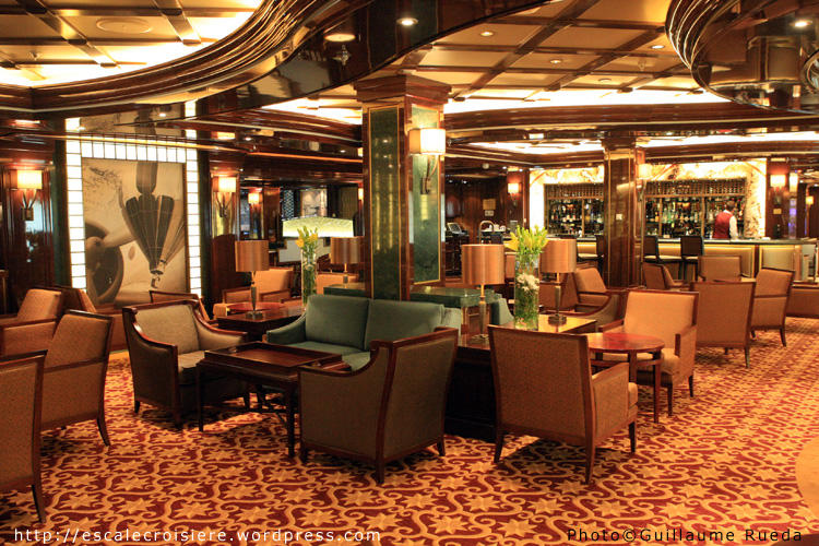 Royal Princess - Wheelhouse Bar