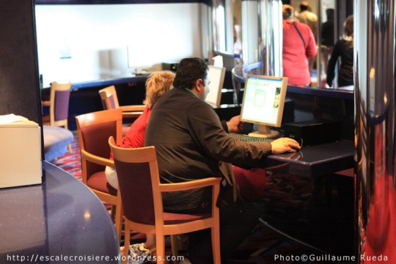 MSC Opera - Internet café