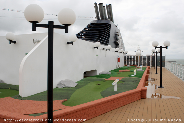MSC Opera - Mini golf