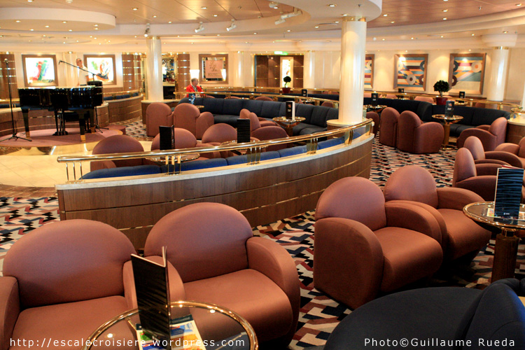 MSC Opera - Piazza di Spagna Lounge
