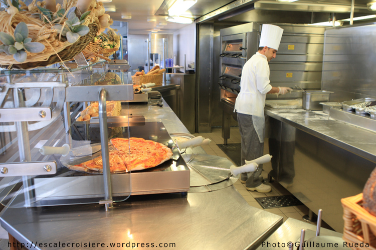MSC Opera - pizzeria