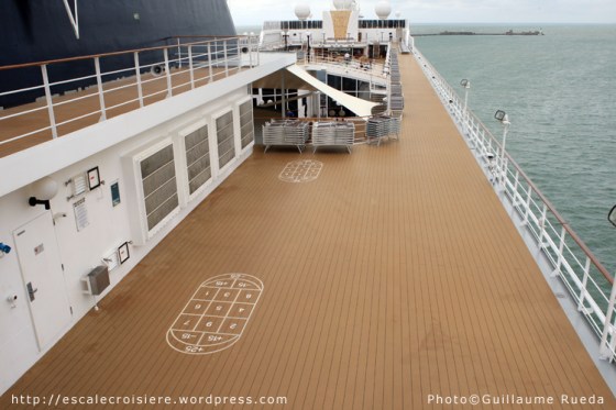 MSC Opera - Shuffle board