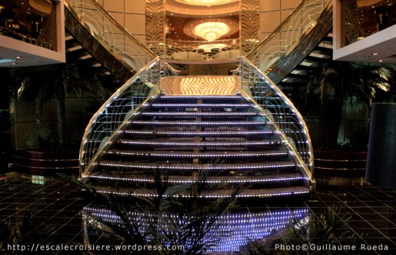 MSC Musica - Atrium