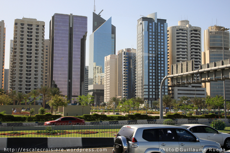 Abu Dhabi - La corniche