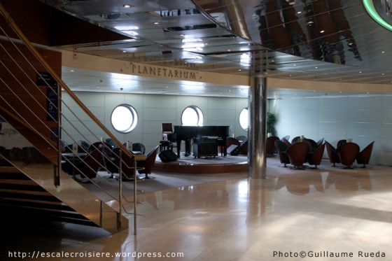 Costa Victoria - Planetarium Bar