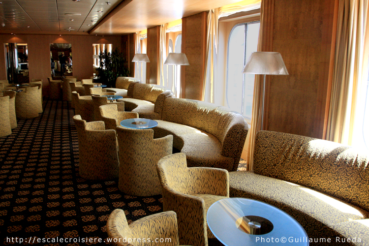 MSC Armonia - Armonia Lounge