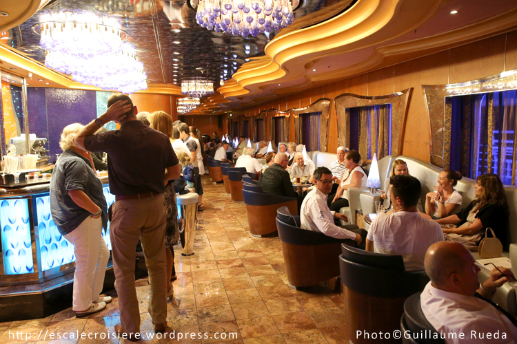 Costa Luminosa - Bar Lounge Virgo