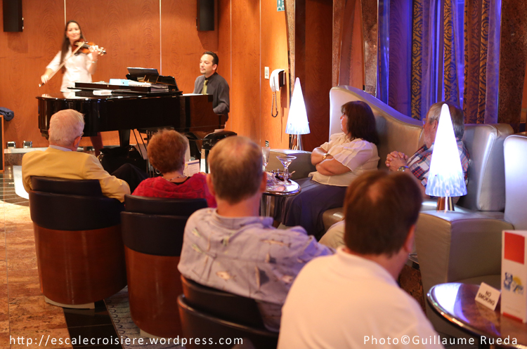 Costa Luminosa - Bar Lounge Virgo