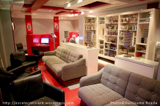 Costa Luminosa - Internet et Bibliothèque