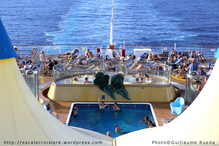 Costa Luminosa - Piscine Lido Delphinus