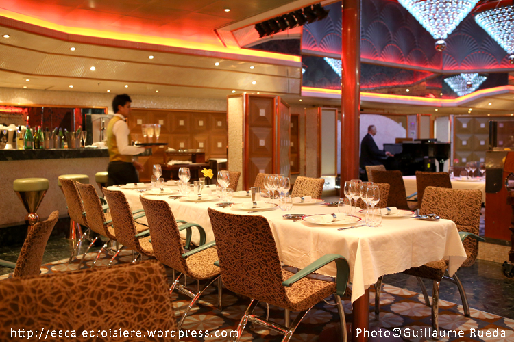 Costa Luminosa - Restaurant Club Luminosa