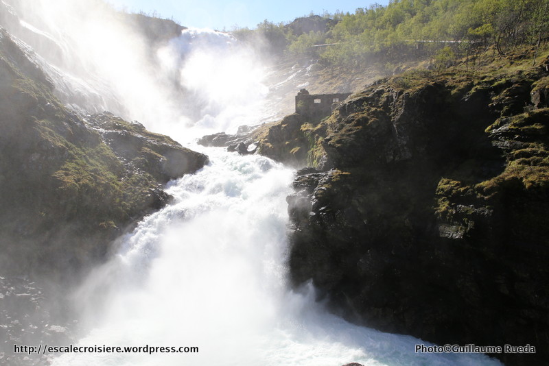 Flam - Cascade de Kjosfossen