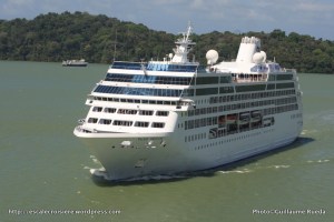Canal de Panama - Pacific Princess - Lac Gatun
