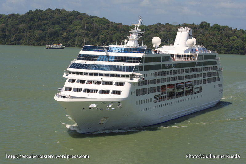 Canal de Panama - Pacific Princess - Lac Gatun