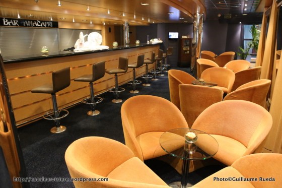 Costa neoRiviera - bar Anacapri