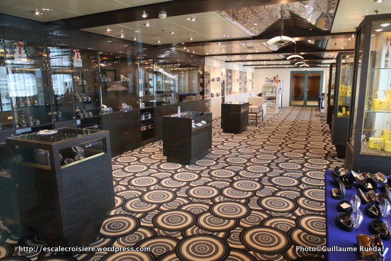 Costa neoRiviera - Boutiques