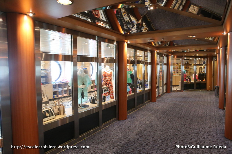 Costa neoRiviera - Boutiques