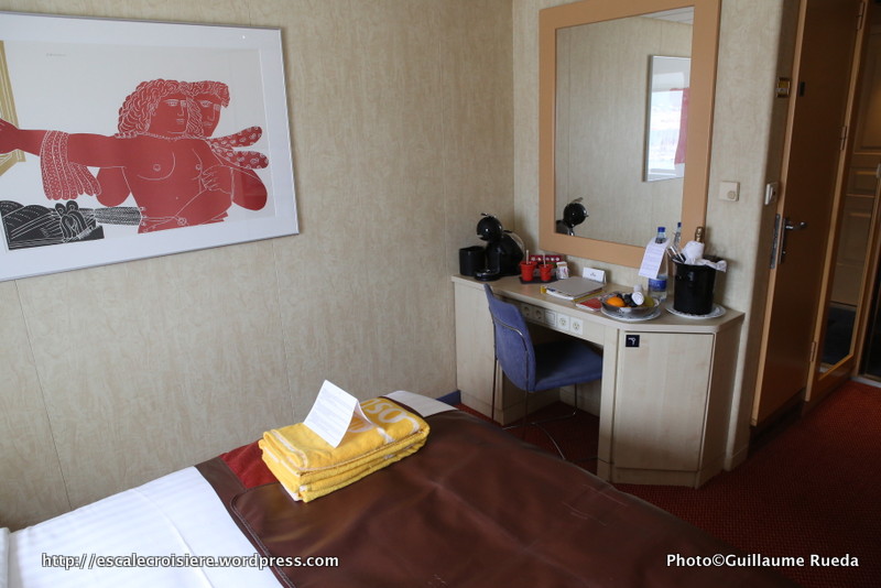 Costa neoRiviera - Cabine extérieure - hublot