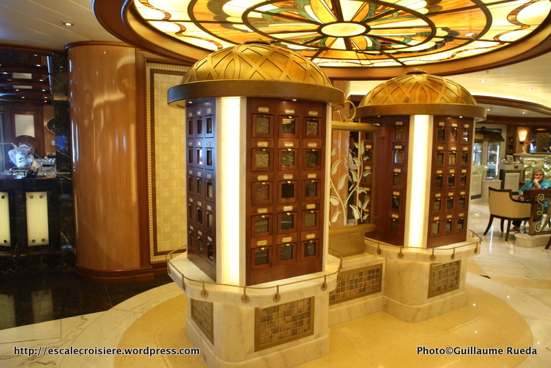 Regal Princess - Atrium