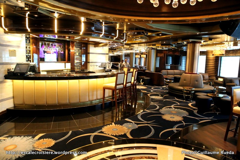 Regal Princess - Club 6