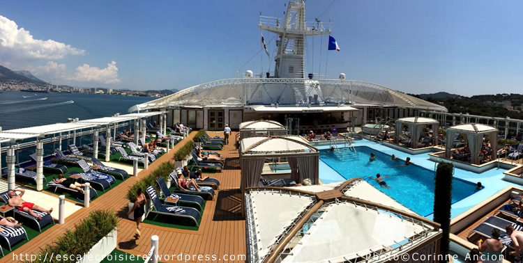 Regal Princess - Piscine adultes