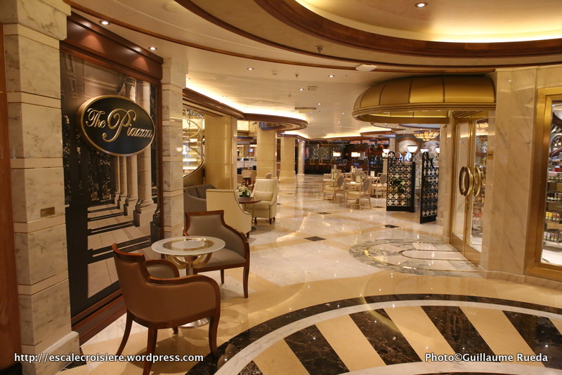 Regal Princess - The Piazza