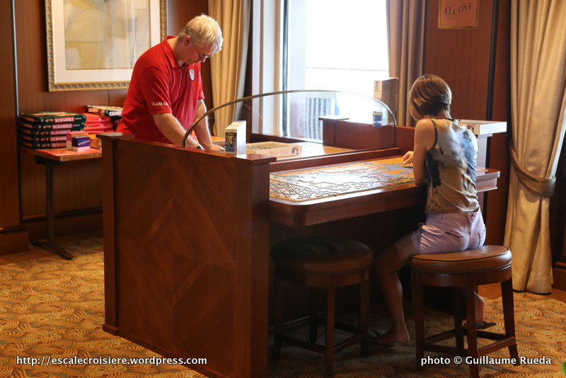 Queen Elizabeth - Card Room