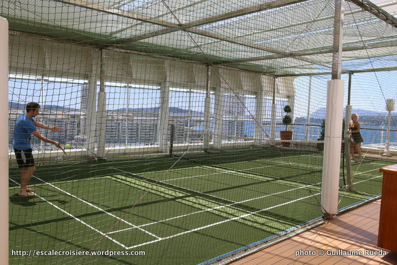 Queen Elizabeth - Games deck