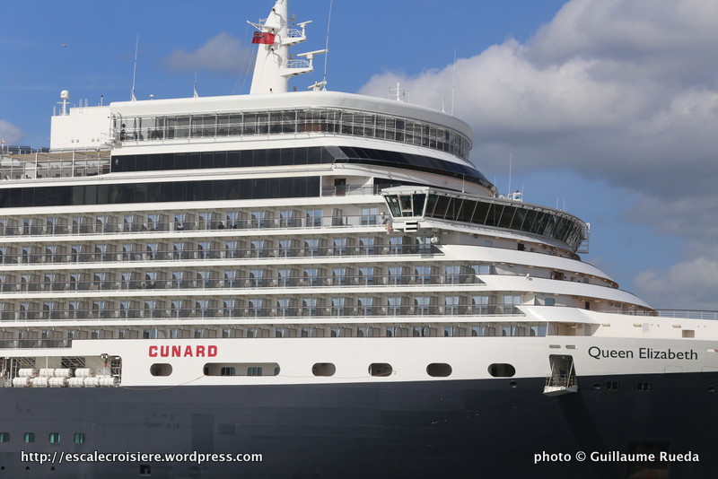 Queen Elizabeth - Passerelle extérieure